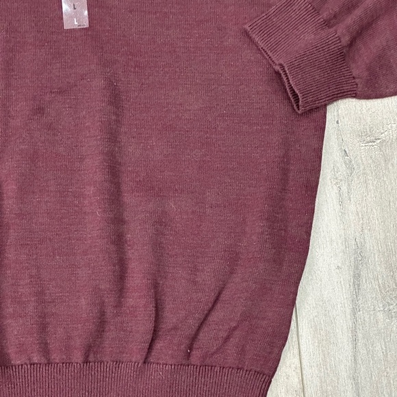 Men’s Van Heusen Large 42 - 44 Golf Sweater Argyle Maroon Red Long Sleeve NWT - Picture 9 of 9